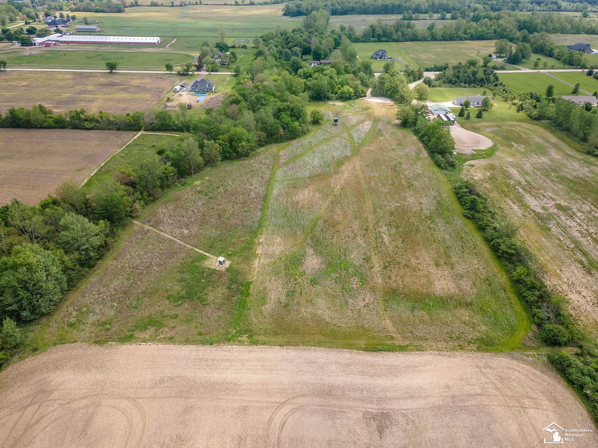 13635 Exeter Road Carleton, MI 48117 - Photo 7 of 8