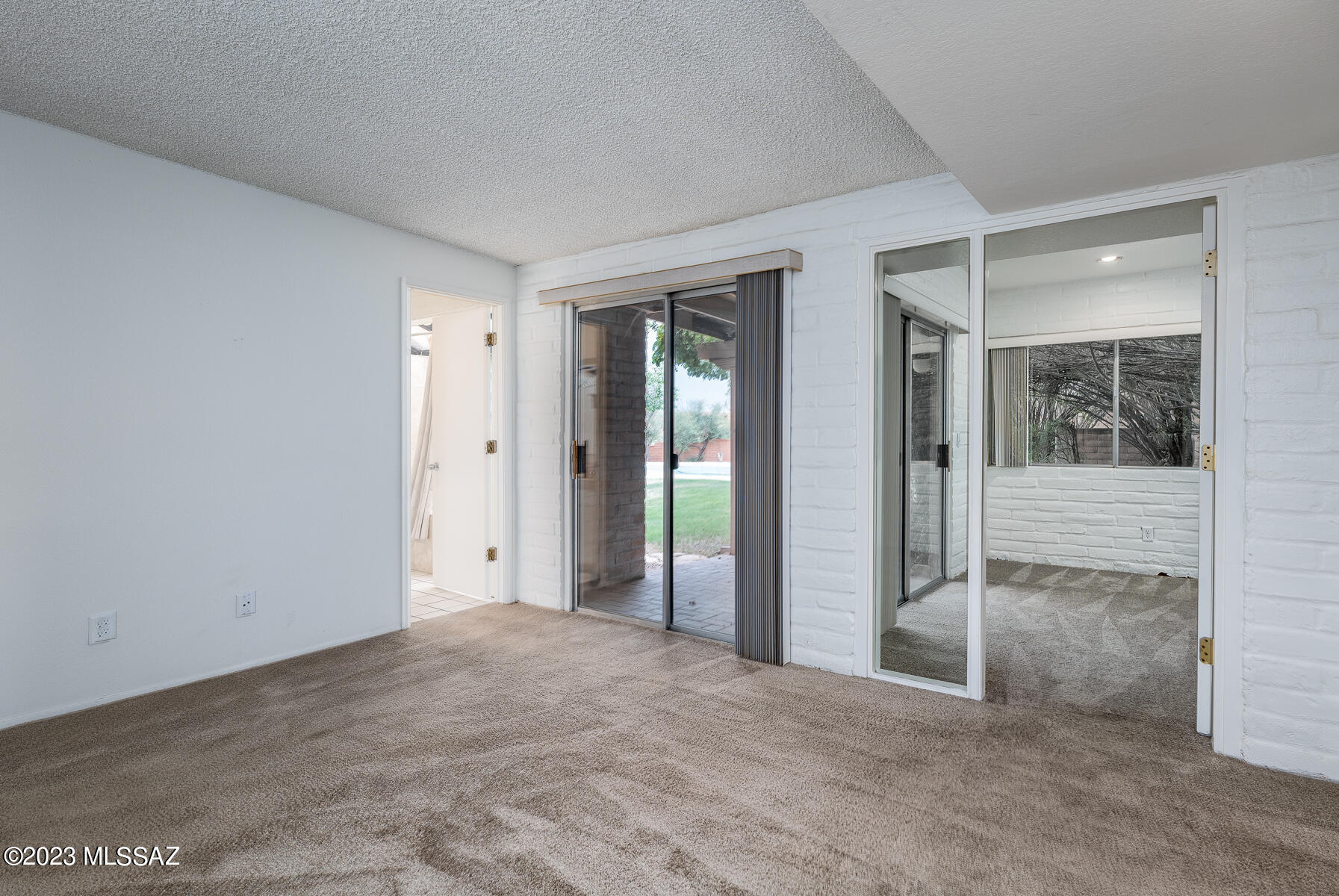 6942 North Table Mountain Road Tucson, AZ 85718 - Photo 26 of 43