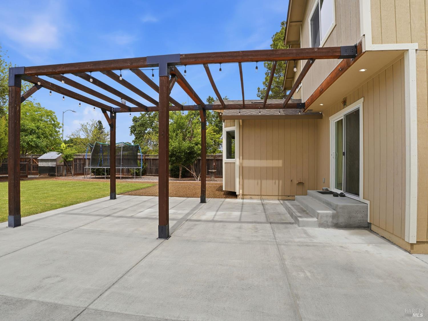 2787 Royal Oak Place Santa Rosa, CA 95403 - Photo 28 of 37 Large, paved patio, perfect for outdoor parties