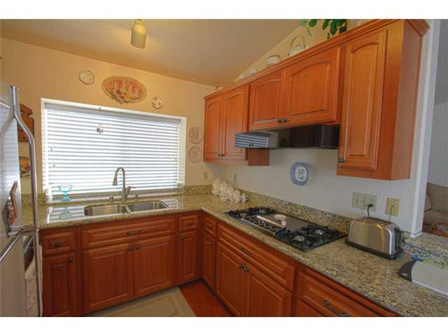 1716 Willowhaven Road Encinitas, CA 92024 - Photo 4 of 12 Gallery Image 4