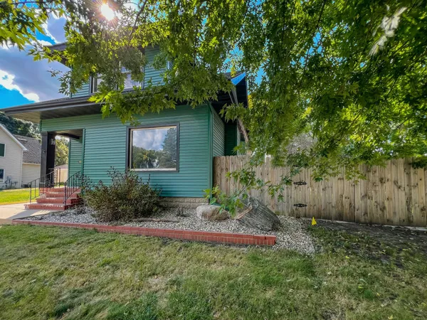 $239,900 | 848 South Park Street, Fairmont, MN 56031