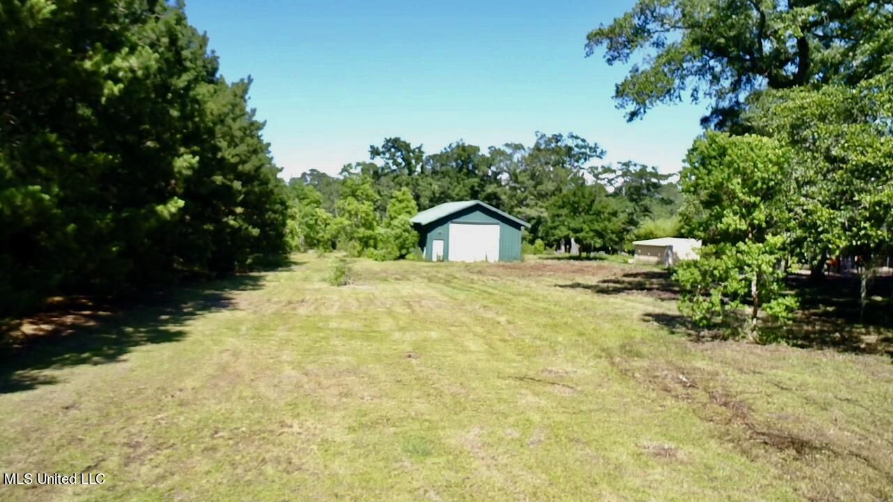 6456 Pavolini Road Pass Christian, MS 39571 - Photo 5 of 20 IMG-2736