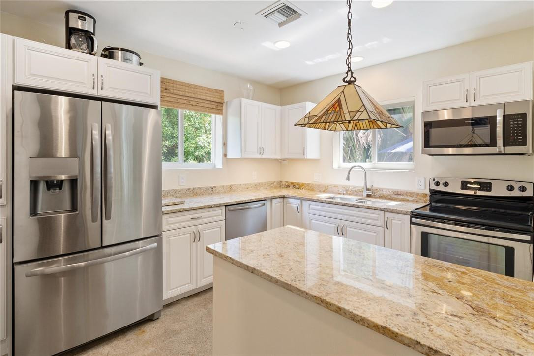 500 South Riverside Drive Pompano Beach, FL 33062 - Photo 18 of 52 Photo 18