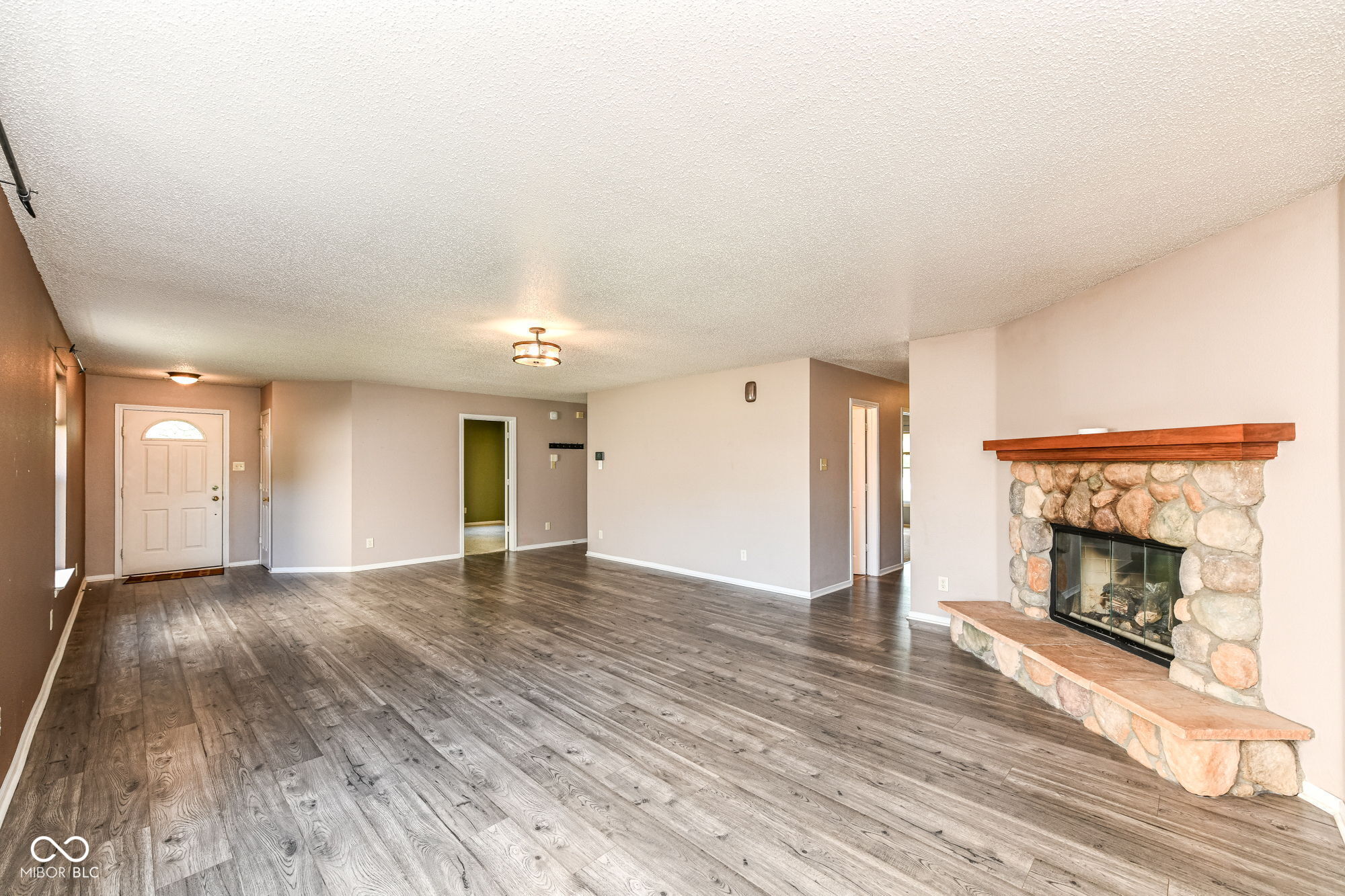 6864 Merritt Ridge Way Avon, IN 46123 - Photo 7 of 40