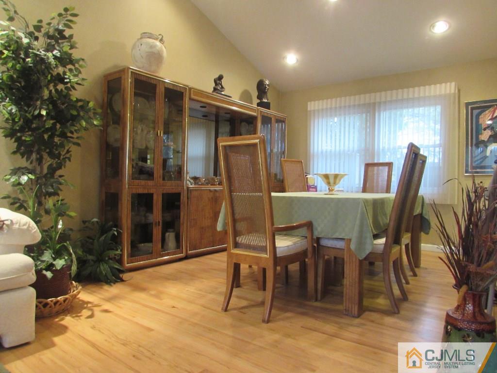 13 Gage Road East Brunswick, NJ 08816 - Photo 14 of 24 Gallery Image 14