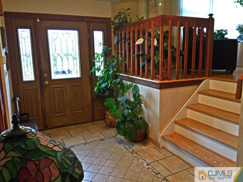 13 Gage Road East Brunswick, NJ 08816 - Photo 8 of 24 Gallery Image 8