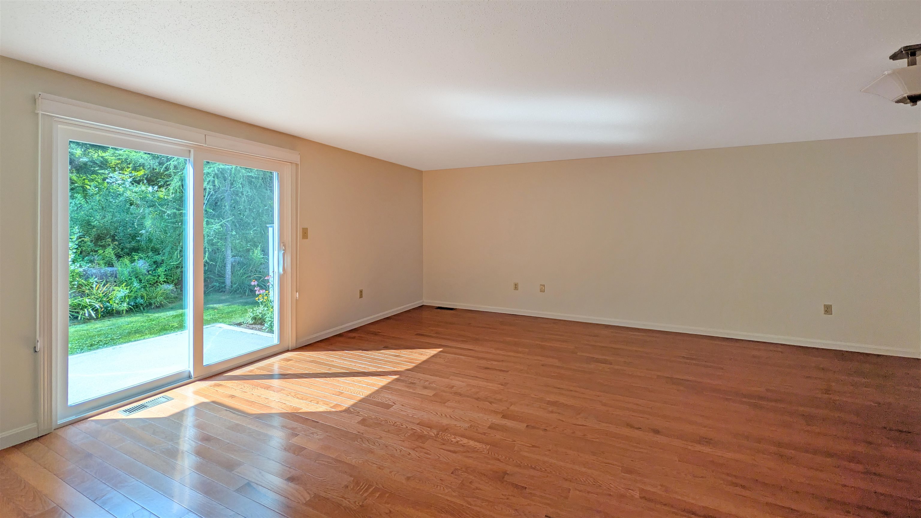 36 Long Hill Road Peterborough, NH 03458 - Photo 12 of 29 Gallery Image 12