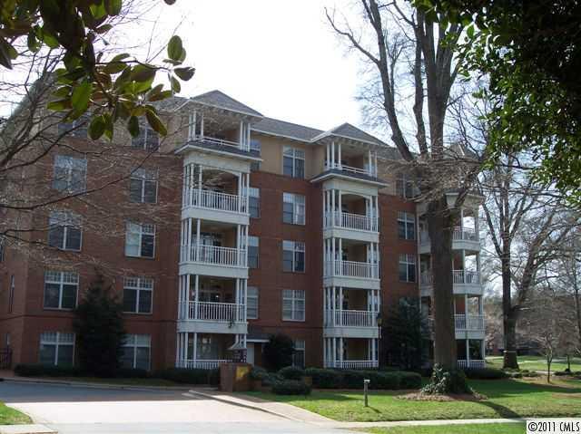 1301 Queens Road, Unit 502 Charlotte, NC 28207 - Photo 2 of 4 a front view of a building