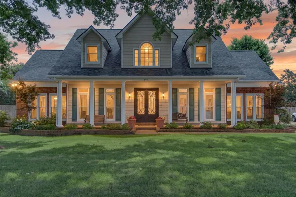 $627,500 | 845 Hatton Cove, Collierville, TN 38017