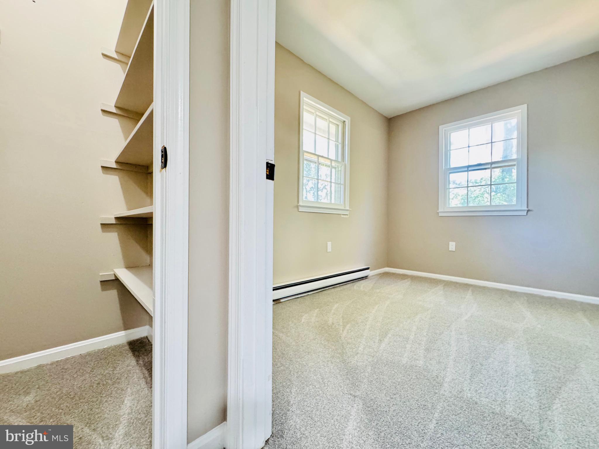 12306 Dendron Place Fort Washington, MD 20744 - Photo 40 of 48 In-Law Suite and Closet Bedroom #6