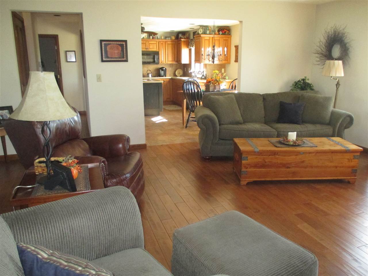 3664 Allentown Road Pekin, IL 61554 - Photo 11 of 36