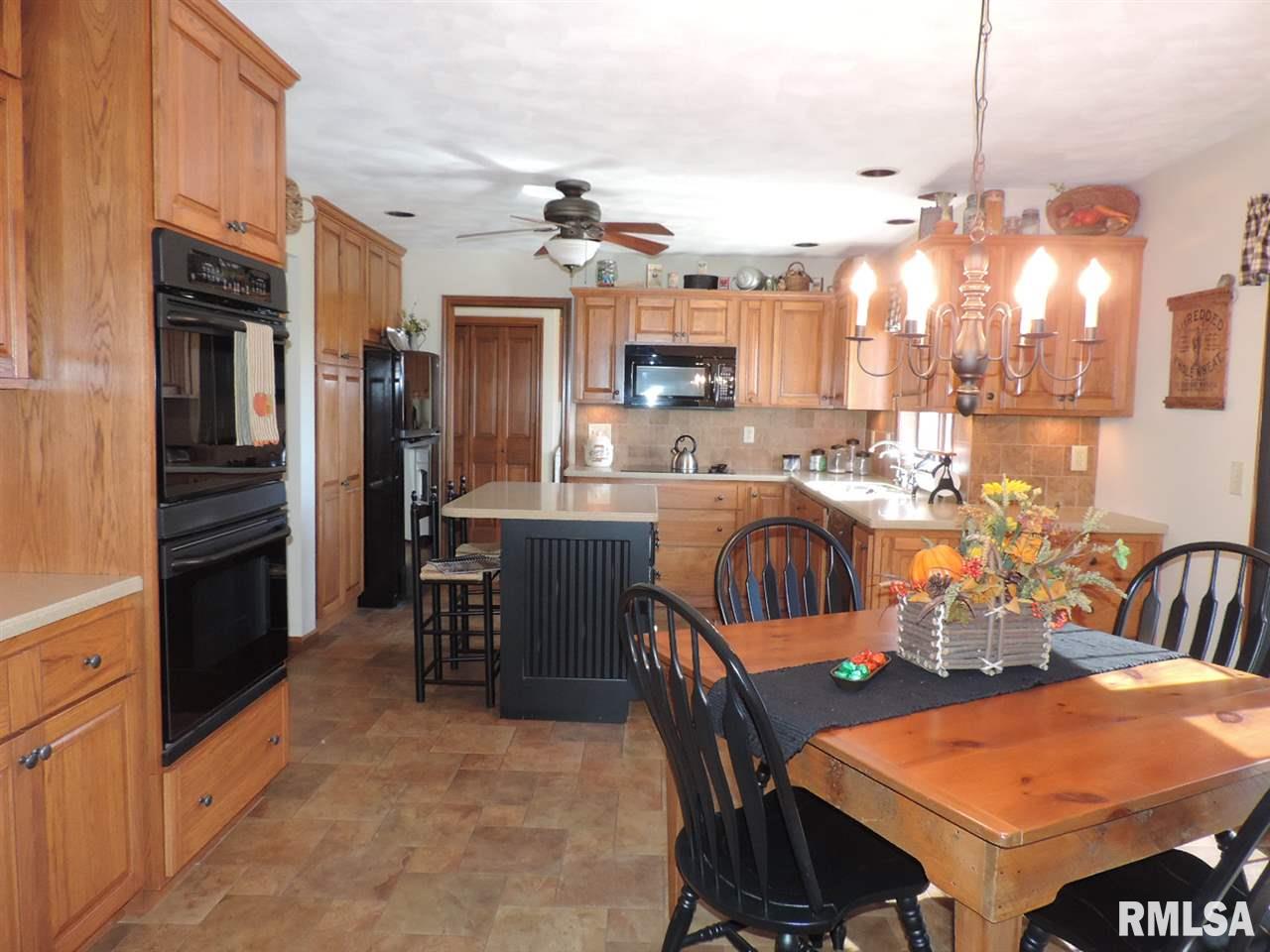 3664 Allentown Road Pekin, IL 61554 - Photo 13 of 36