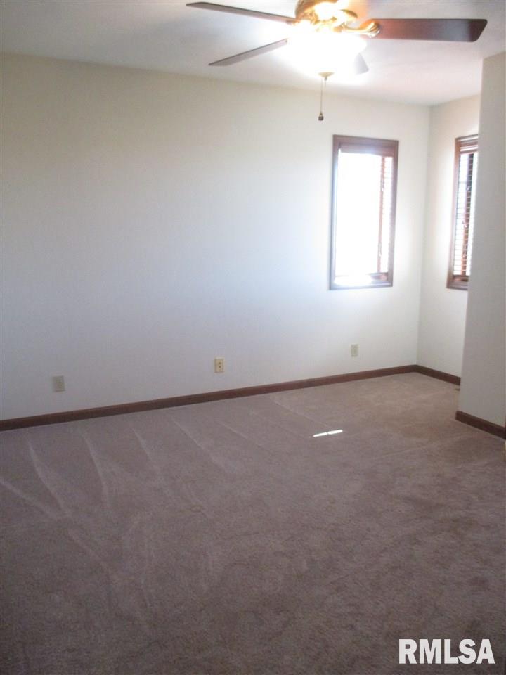 3664 Allentown Road Pekin, IL 61554 - Photo 18 of 36