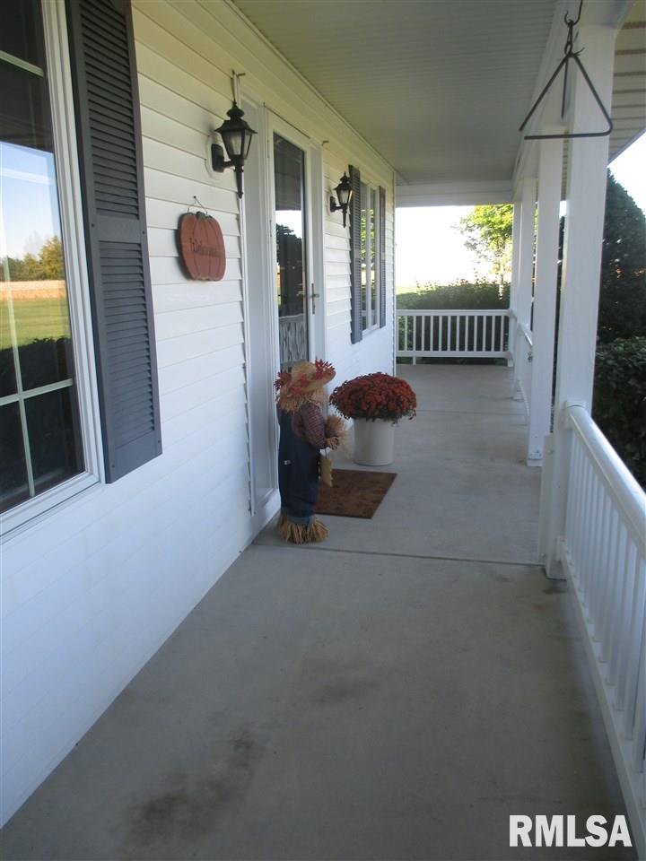 3664 Allentown Road Pekin, IL 61554 - Photo 4 of 36