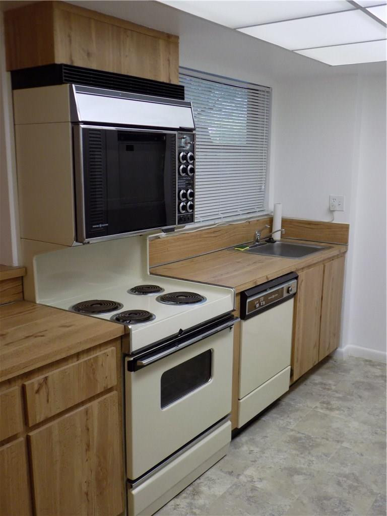 6800 Cypress Road, Unit 114 Plantation, FL 33317 - Photo 4 of 12 Photo 4