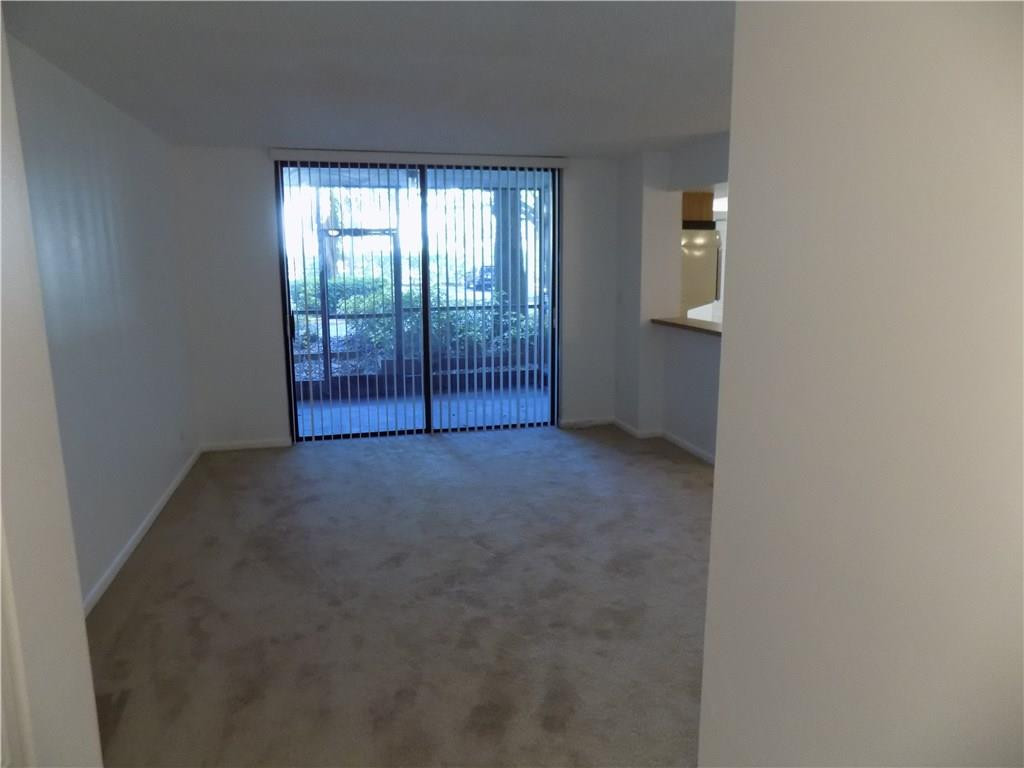 6800 Cypress Road, Unit 114 Plantation, FL 33317 - Photo 8 of 12 Photo 8