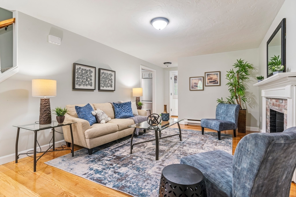 118 Oakham Road North Brookfield, MA 01535 - Photo 11 of 41 Gallery Image 11