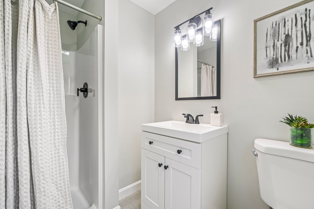 118 Oakham Road North Brookfield, MA 01535 - Photo 26 of 41 Gallery Image 26
