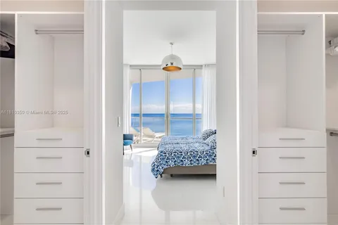 a en suite bathroom with a sink