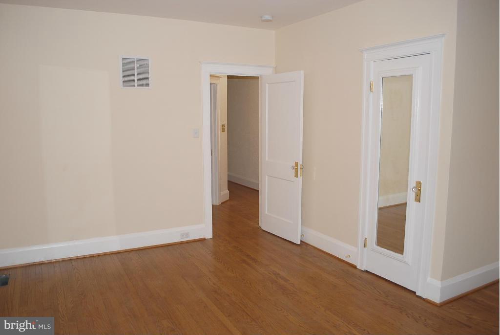 6212 Frederick Road Catonsville, MD 21228 - Photo 13 of 21 Bedroom 3