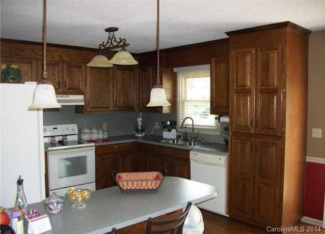 8515 Smith Road Stanfield, NC 28163 - Photo 5 of 13