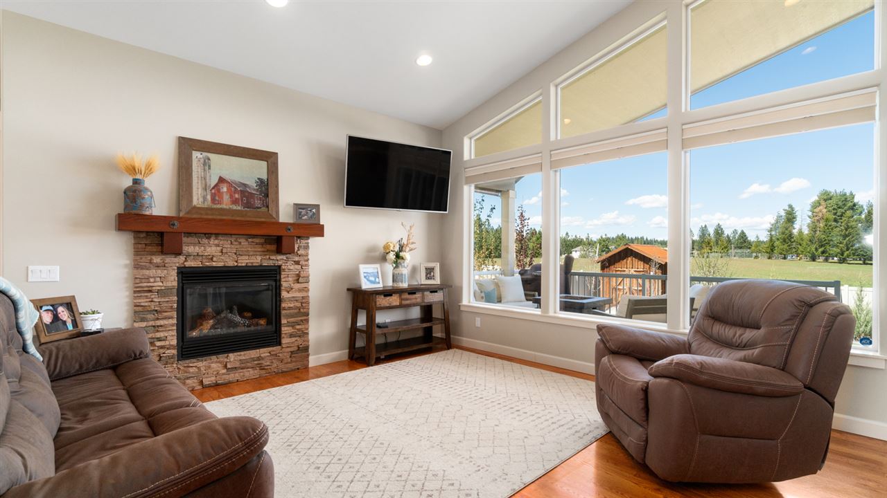 18213 Astor Court Colbert, WA 99005 - Photo 2 of 20 Gallery Image 2