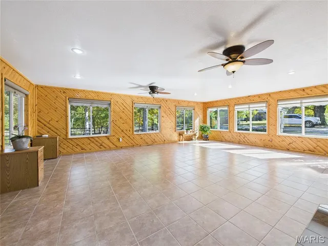 $499,900 | 497 Honor Lane, Poplar Bluff, MO 63901