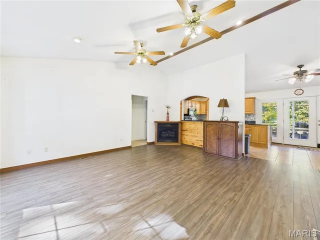 $499,900 | 497 Honor Lane, Poplar Bluff, MO 63901