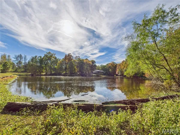 $499,900 | 497 Honor Lane, Poplar Bluff, MO 63901