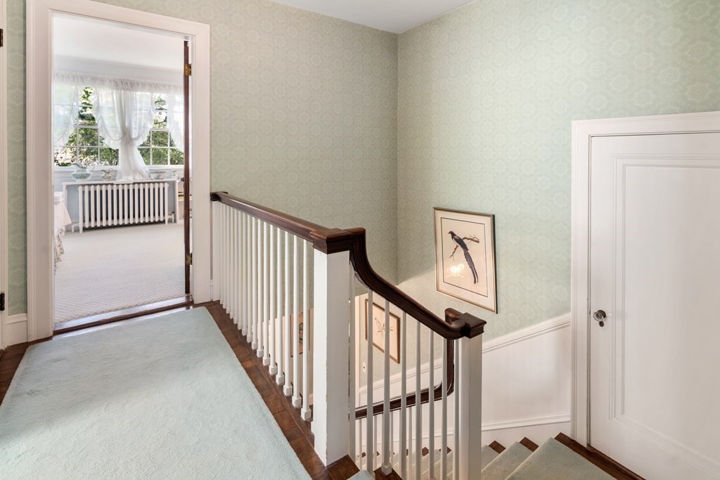 17 Locust Road Weston, MA 02493 - Photo 27 of 41