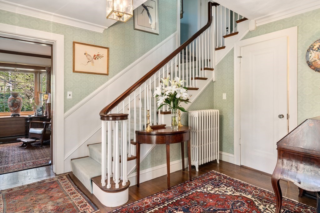 17 Locust Road Weston, MA 02493 - Photo 5 of 41