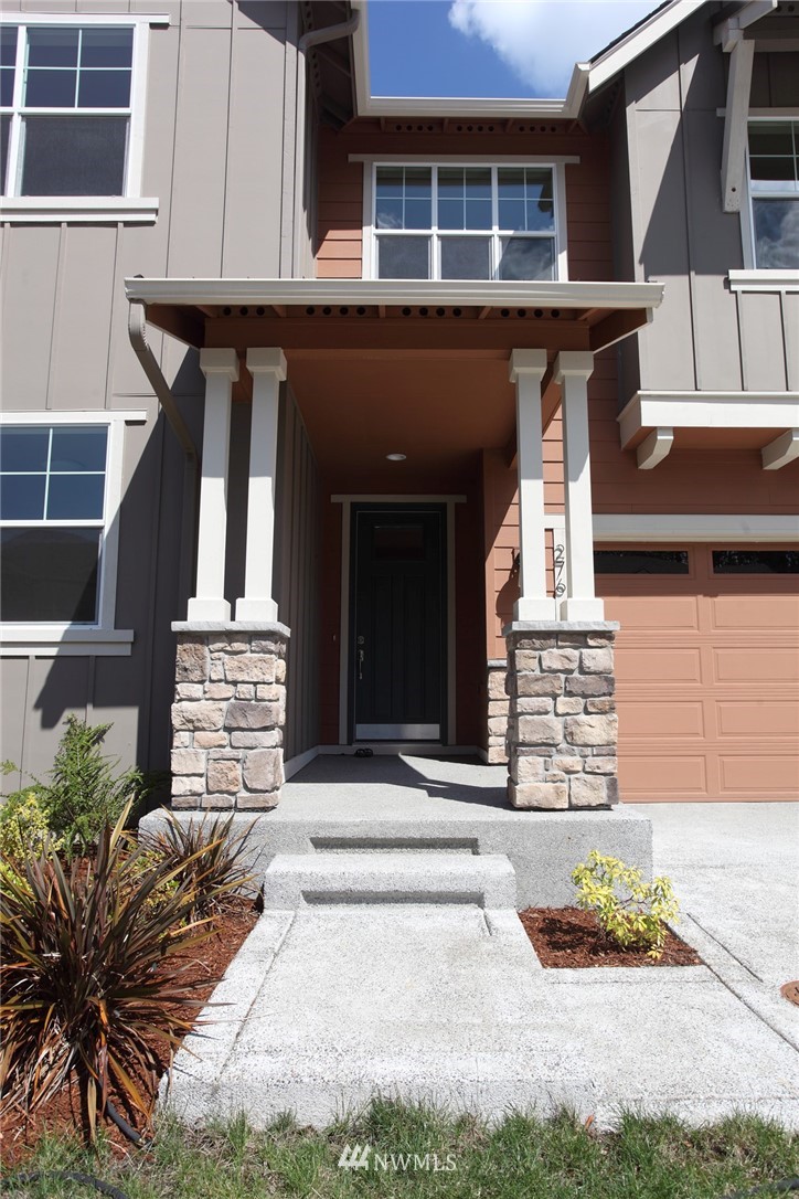 276 Field Place Southeast Renton, WA 98059 - Photo 2 of 24