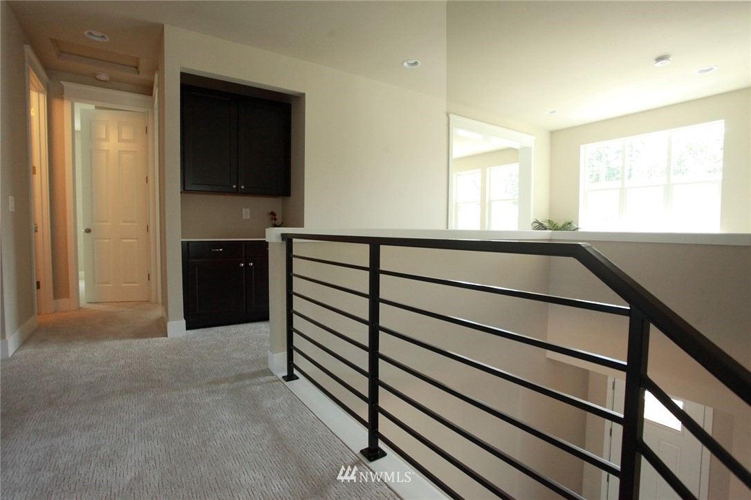 276 Field Place Southeast Renton, WA 98059 - Photo 15 of 24