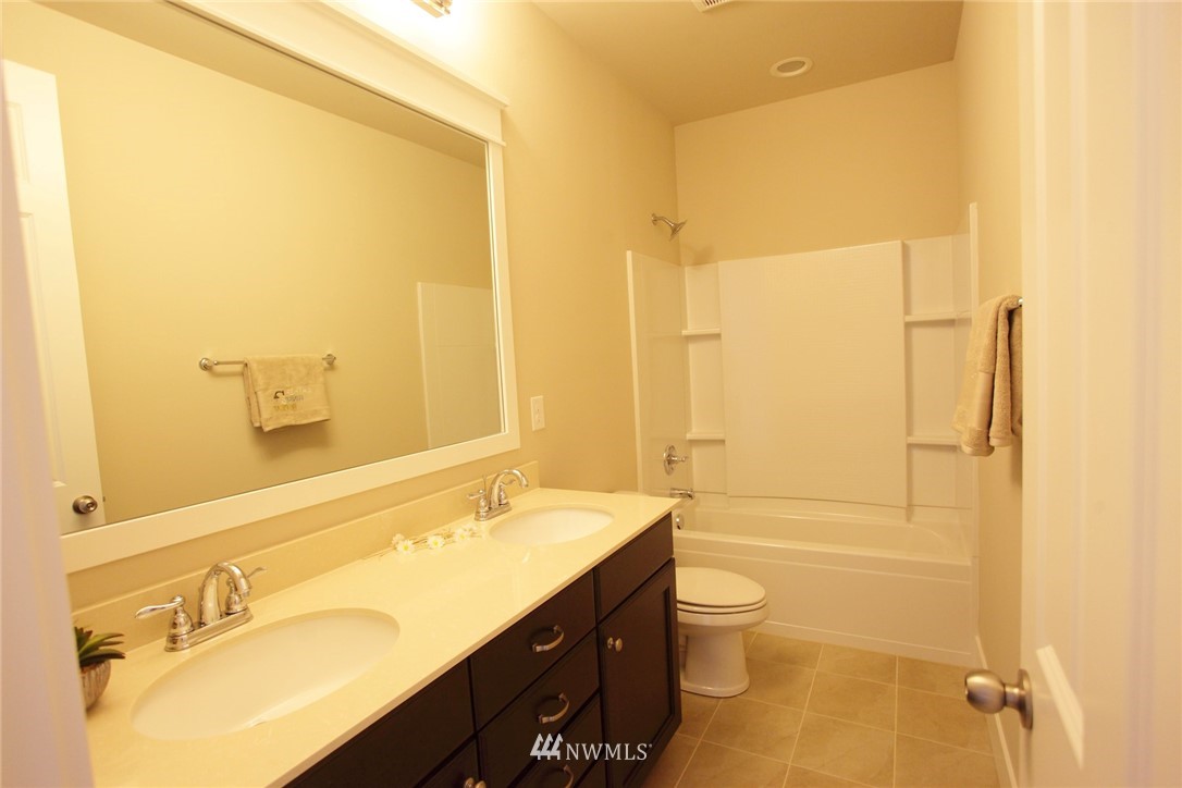 276 Field Place Southeast Renton, WA 98059 - Photo 21 of 24