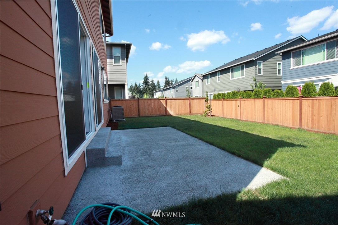 276 Field Place Southeast Renton, WA 98059 - Photo 23 of 24