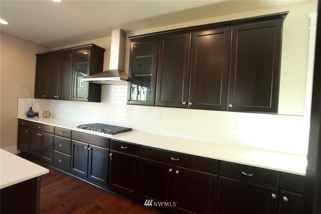 276 Field Place Southeast Renton, WA 98059 - Photo 10 of 24