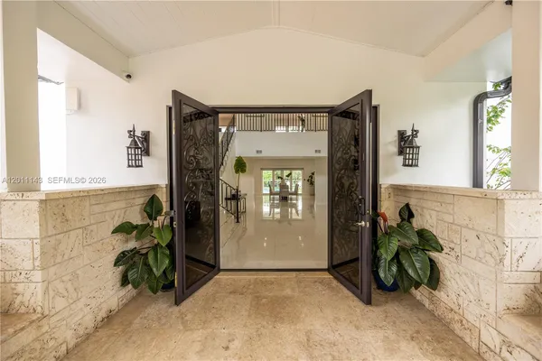 $35,995 | 7125 Los Pinos Boulevard, Coral Gables, FL 33143