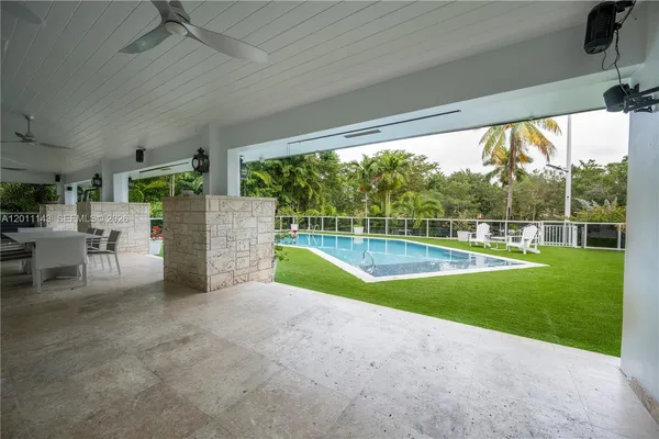 $35,995 | 7125 Los Pinos Boulevard, Coral Gables, FL 33143