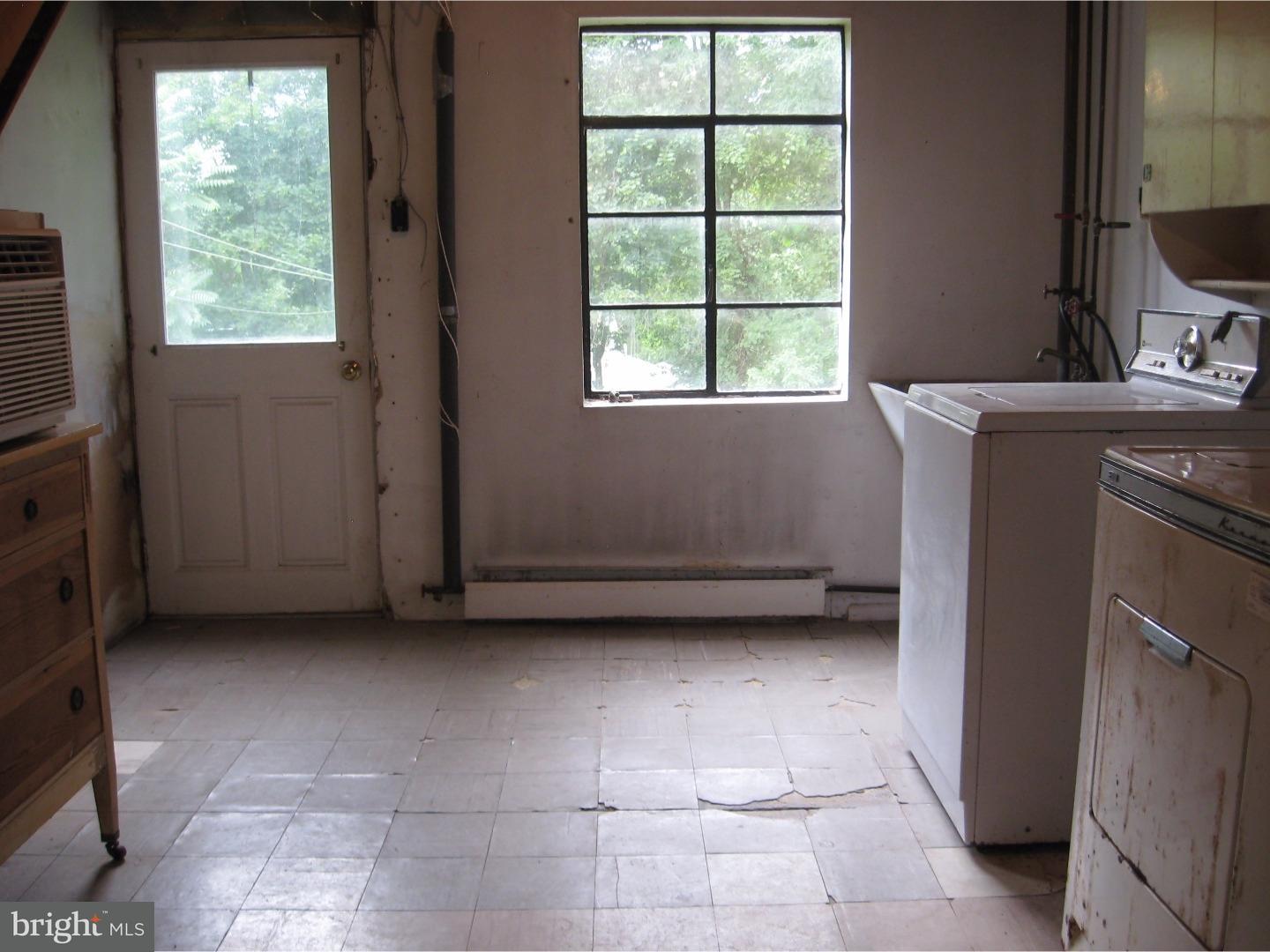 1128 West Meadowbrook Road Pottstown, PA 19465 - Photo 20 of 25 Gallery Image 20