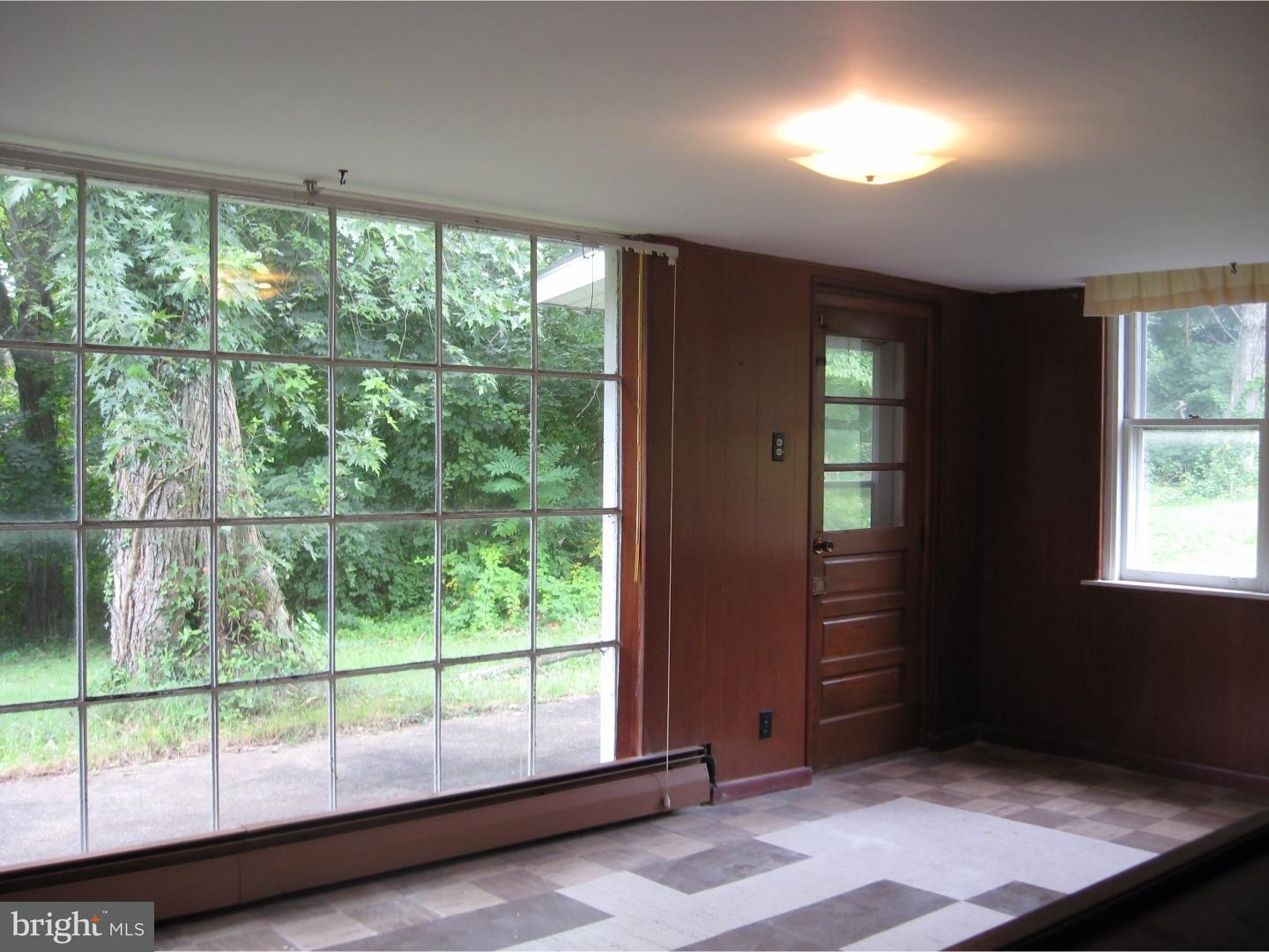 1128 West Meadowbrook Road Pottstown, PA 19465 - Photo 24 of 25 Gallery Image 24