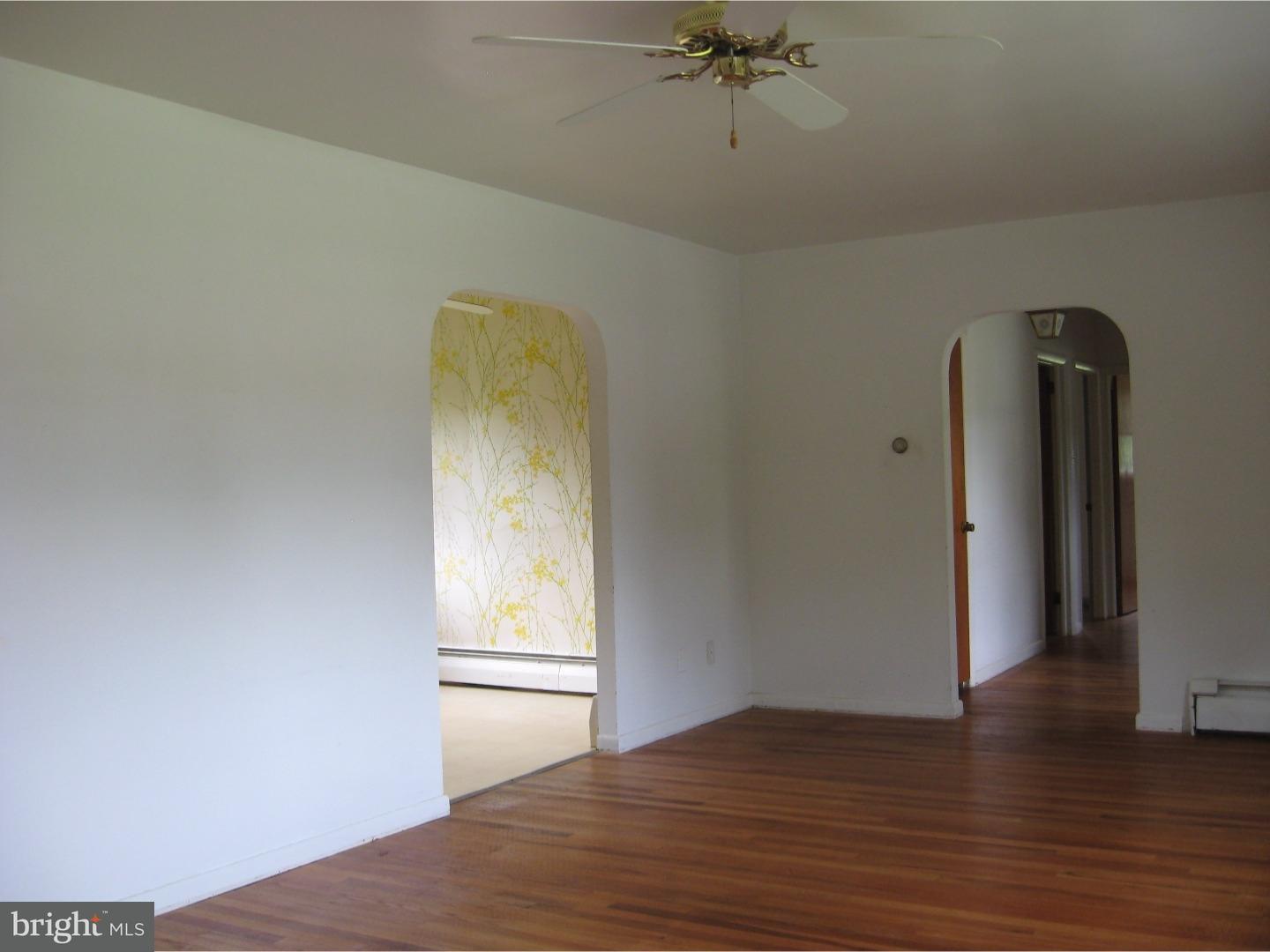 1128 West Meadowbrook Road Pottstown, PA 19465 - Photo 9 of 25 Gallery Image 9