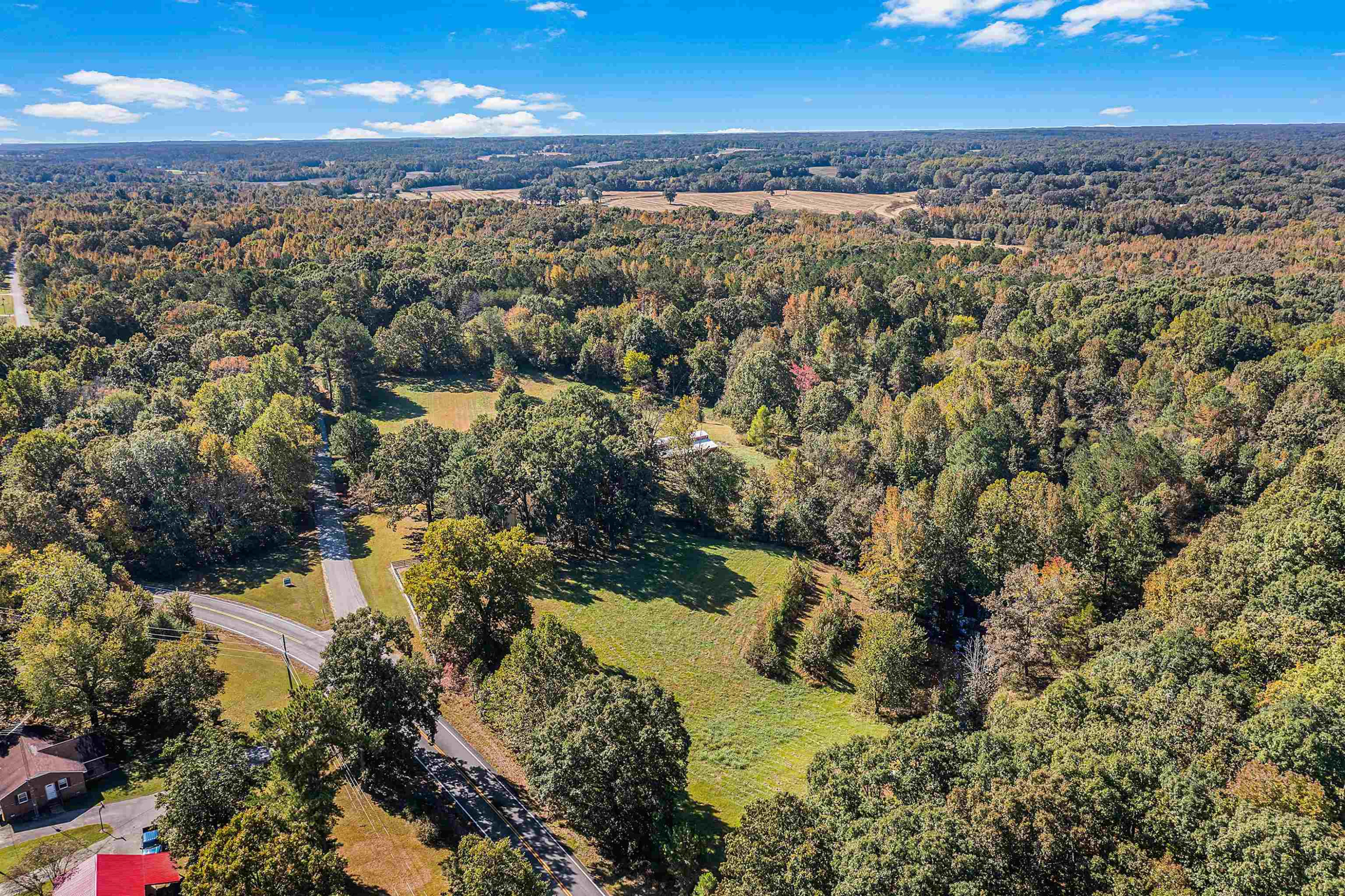 30 Hopewell Church Road Lavinia, TN 38348 - Photo 27 of 31 a view of city and mountain