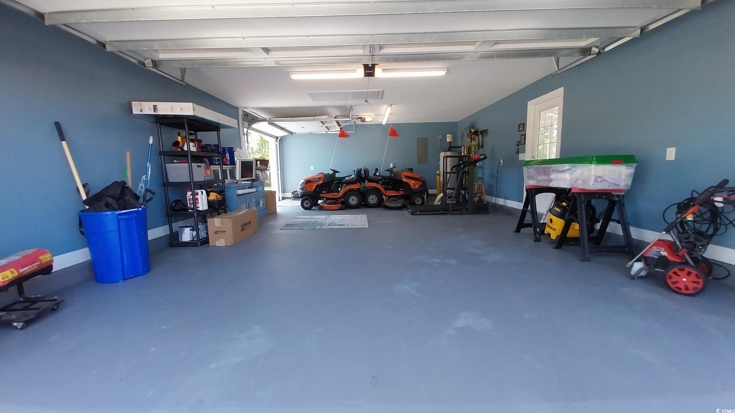 1210 Horry Road Aynor, SC 29511 - Photo 20 of 34 Garage featuring baseboards