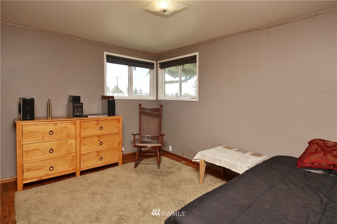 6544 Humphrey Road Clinton, WA 98236 - Photo 16 of 22 Gallery Image 16