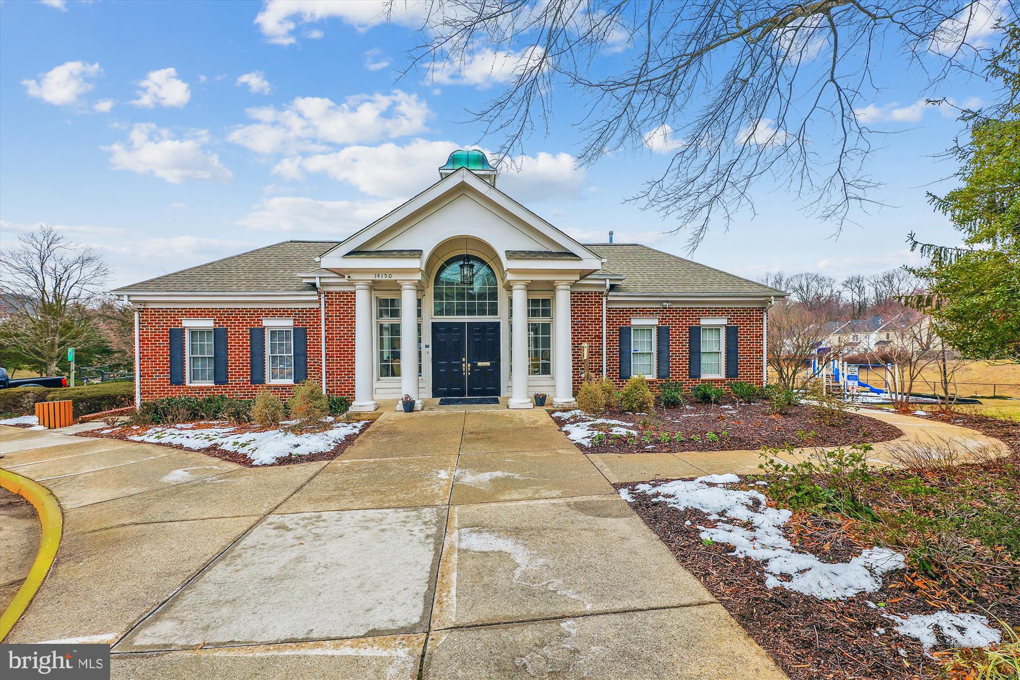 3281 Gina Place Woodbridge, VA 22193 - Photo 23 of 27 a front view of a house with yard and parking