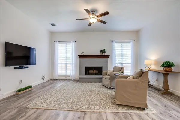 $3,000 | 3306 Ashleaf Drive, Carrollton, TX 75007