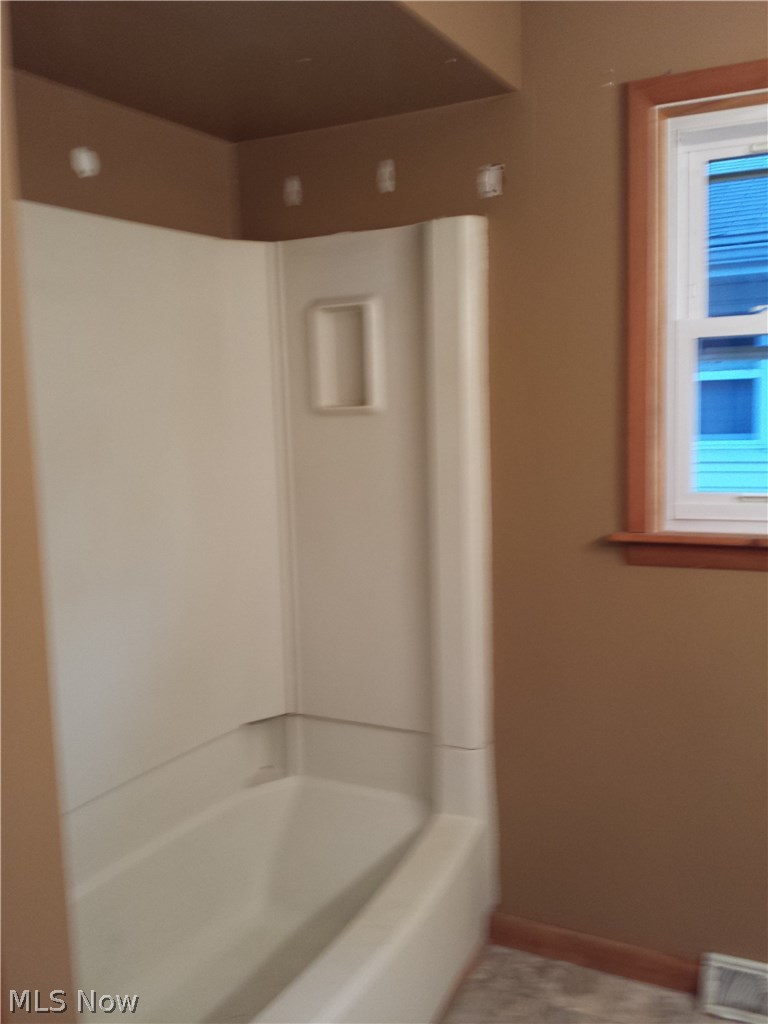 551 Stanley Road Akron, OH 44312 - Photo 10 of 12