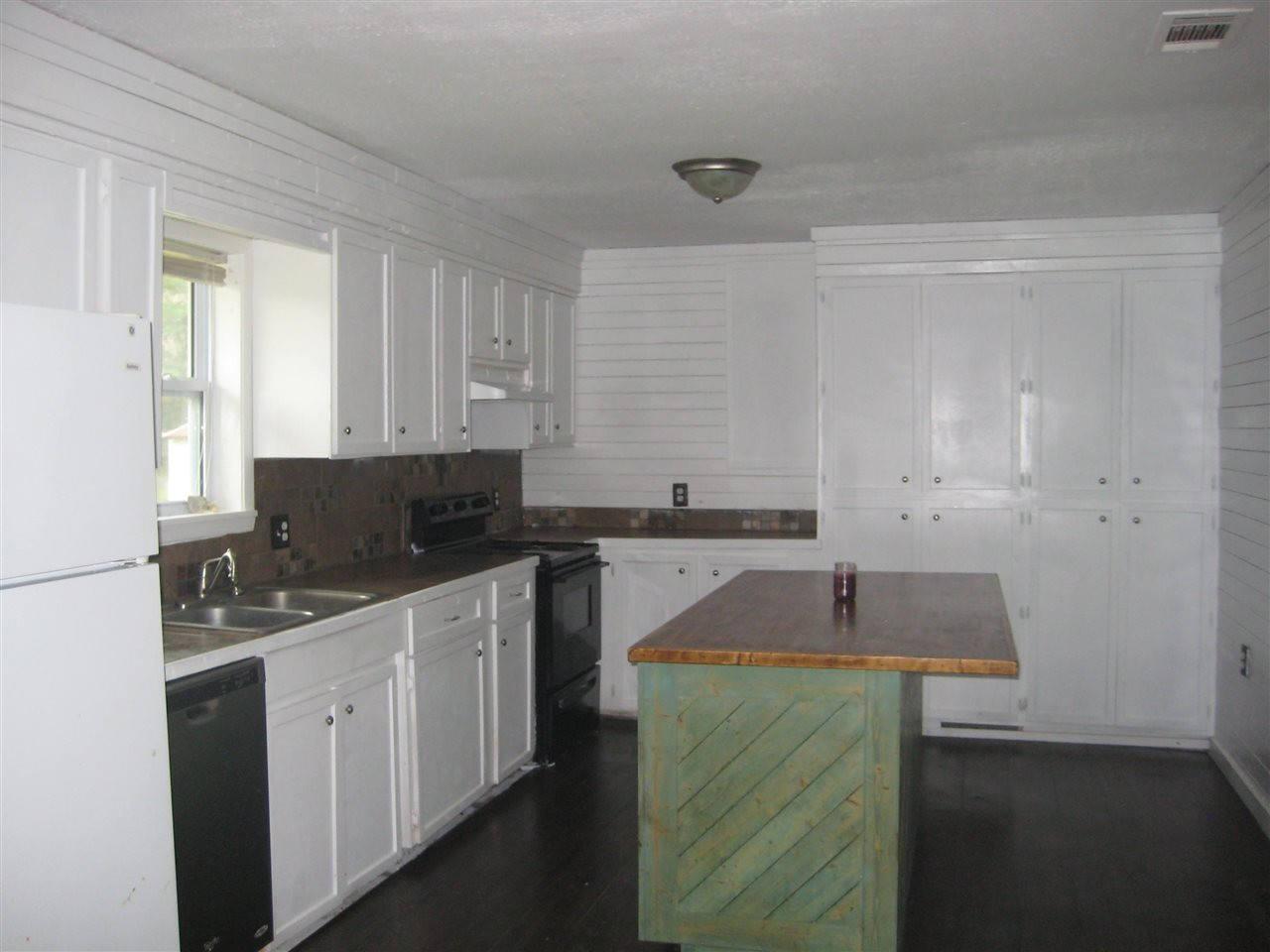 182 D Bates Road Morton, MS 39117 - Photo 2 of 26 Photo 2