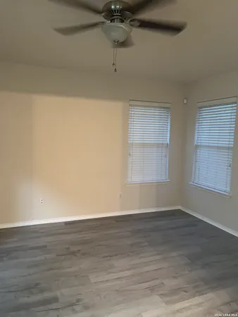 $1,700 | 9710 Country Shadow, San Antonio, TX 78254