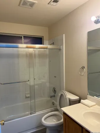 $1,700 | 9710 Country Shadow, San Antonio, TX 78254